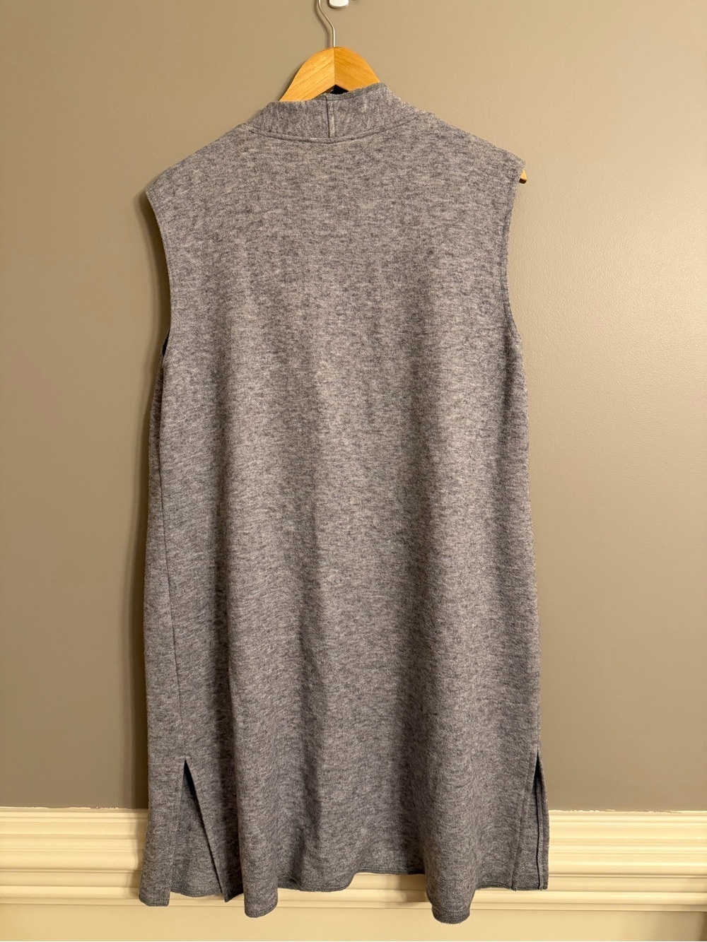 Joseph Ribkoff Heather Gray Ruffle Longline Knit Vest – Size 12 - Picture 7 of 7